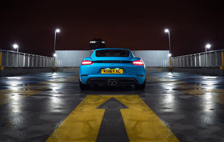  Porsche 718 Cayman S 2016 года  (UK) (фото 4 из 14)